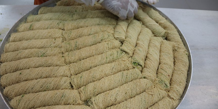 Diyarbakır'da soğuk kadayıf yaz aylarının vazgeçilmezi oldu