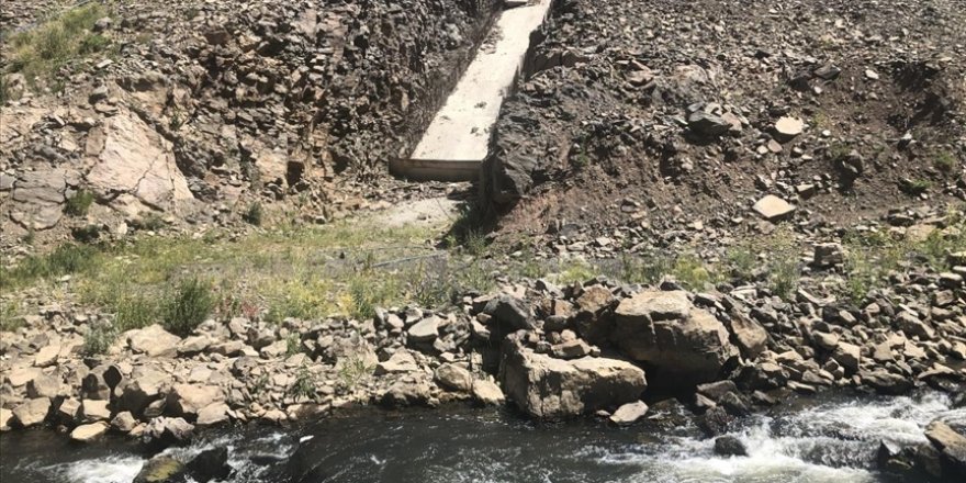 Iğdır'a can suyu verecek Ünlendi Barajı'nda çalışmalar sürüyor