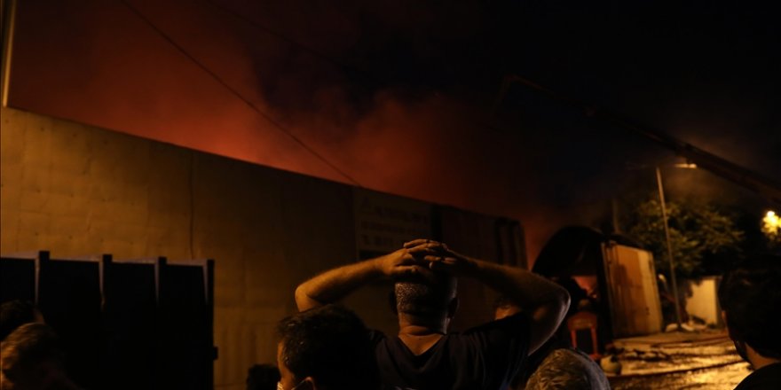 Başkentte geri dönüşüm tesisinde yangın çıktı