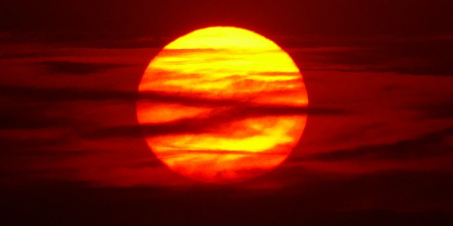 Güneş toz bulutlarıyla Jüpiter'i andırdı