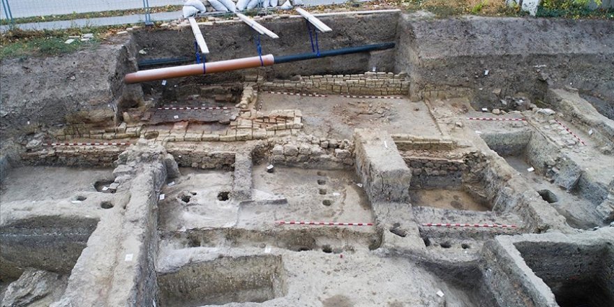 Macaristan'da Osmanlı dönemine ait cami ve konak kalıntısı gün yüzüne çıkarılıyor