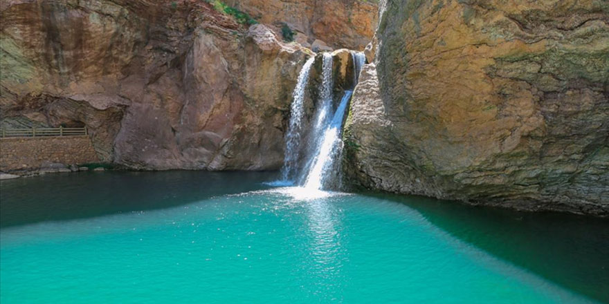 Farklı bir tefekkür alanı: Çetmi Şelalesi