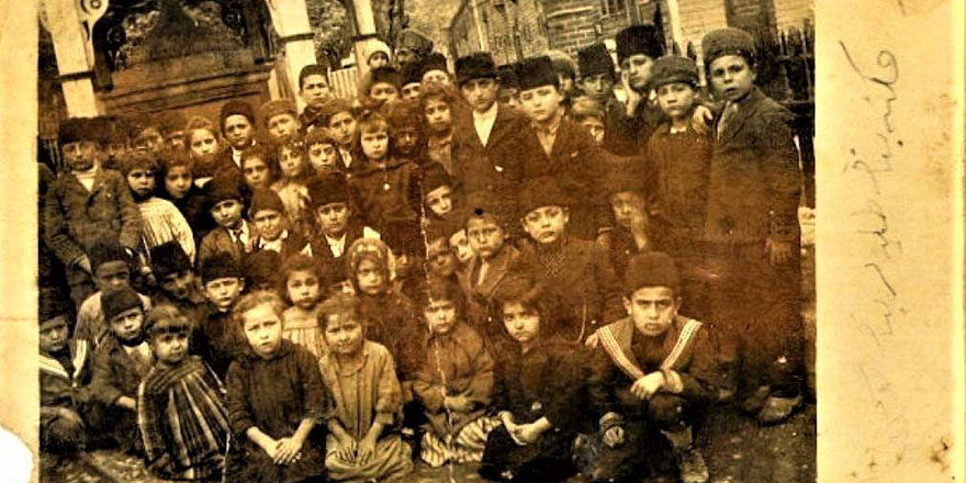 Osmanlı'da ilginç vakıflar: Çocukları Gezdirme Vakfı, Fakirlere Meyve Yediren Vakıf