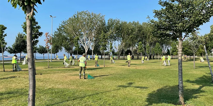 Bayram tatili haftasında İstanbul'da 817 ton çöp toplandı