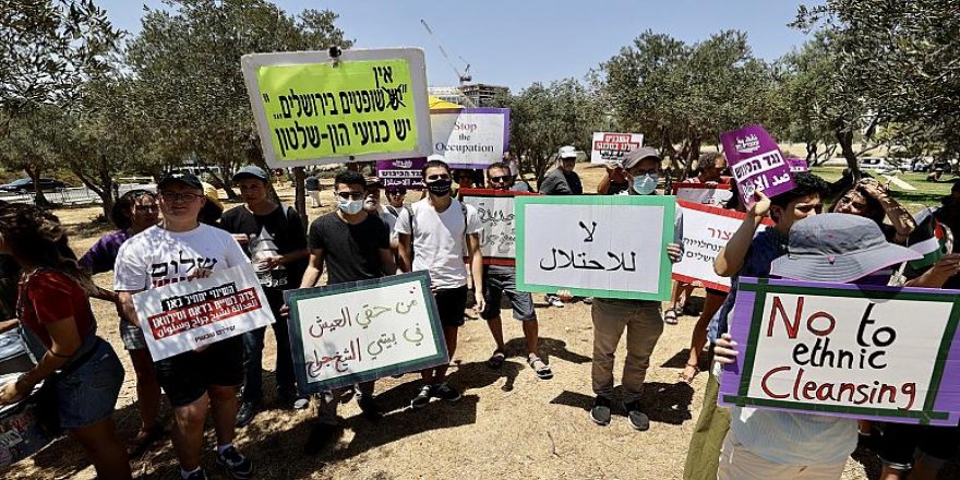 İsrail mahkemesi Kudüs'te Filistinli ailelerin evlerinden atılmasıyla ilgili kararı yine erteledi  