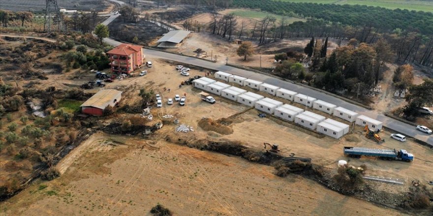 Manavgat'ta afetzedeler için konteynerler hazırlanıyor