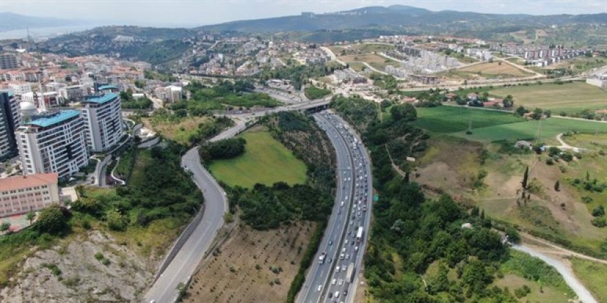 Yol yapıldı, arsa fiyatları 5 bin liradan 500 bin liraya uçtu