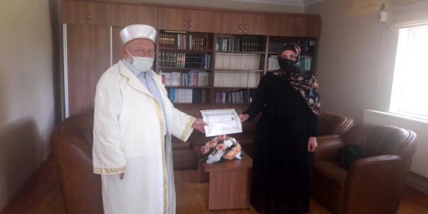 Akrabalarından etkilendi, Müslüman oldu