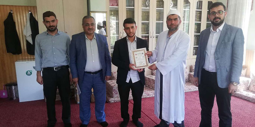 Maşallah! 16 yaşındaki Musa 5 ayda hafız oldu