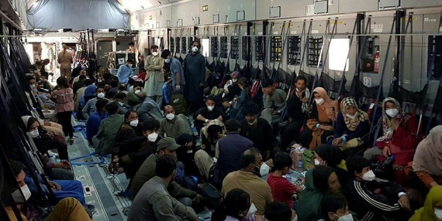 İspanya Savunma Bakanı: Batı, Afganlara verdiği sözü tutmadı