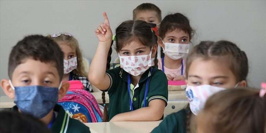 Yarıyıl tatilini bir hafta öne almak ile ilgili herhangi bir planlamamız yok