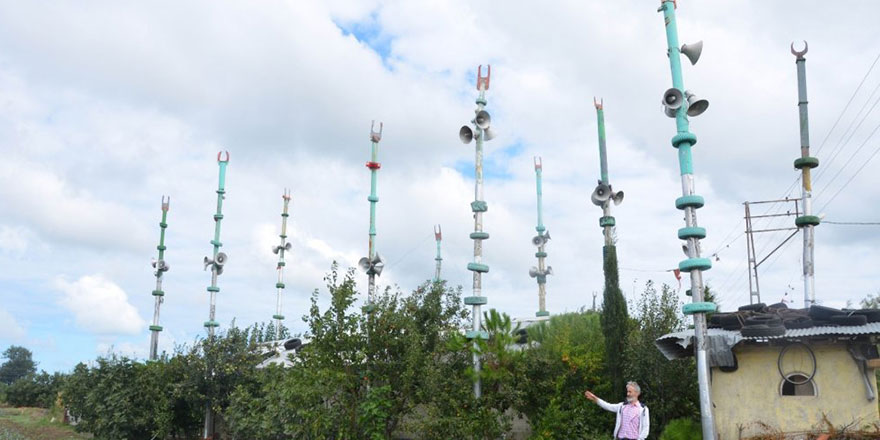 Samsun'da görenleri şaşırtan 10 minareli mescit