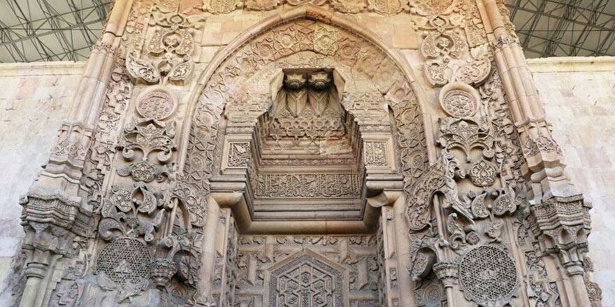 Divriği Ulucami'ndeki özellik dünyada başka bir camide yok