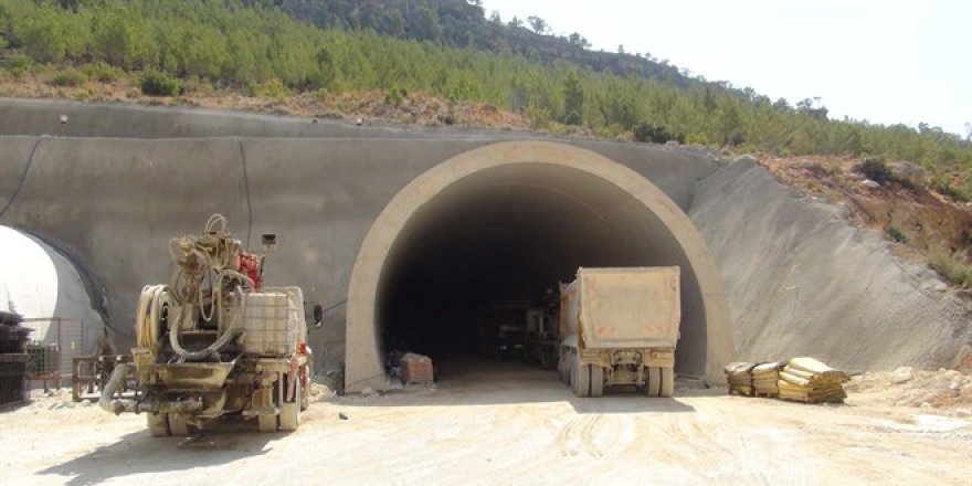 Mersin-Antalya arasındaki mesafe 11 saatten 4-5 saate düşecek!