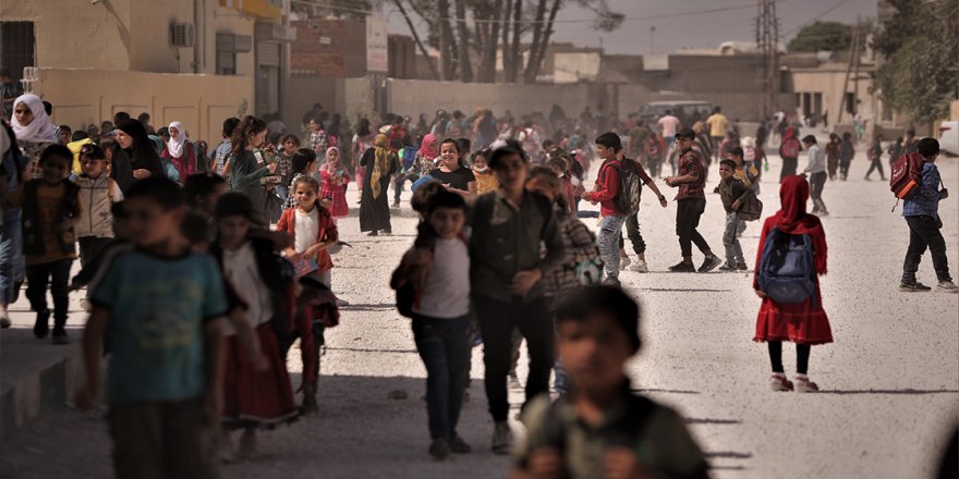 Suriye'de Barış Pınarı Harekatı bölgesinde yaklaşık 48 bin öğrenci ders başı yaptı