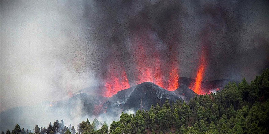 La Palma'da hava kirliliği nedeniyle 3 bin 500 kişiye sokağa çıkma kısıtlaması