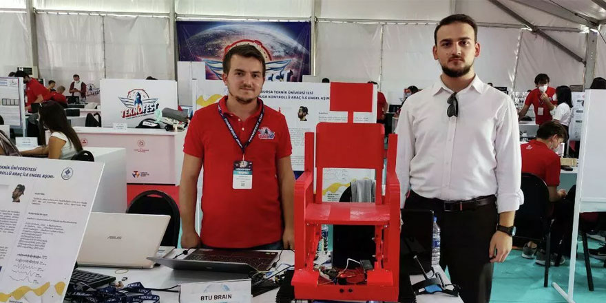 Felç geçirenler için göz hareketleriyle ilerleyen araç yaptılar