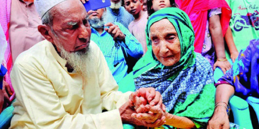 70 yıl ayrı kalan 100 yaşındaki anne ve 82 yaşındaki oğlu bir araya geldi