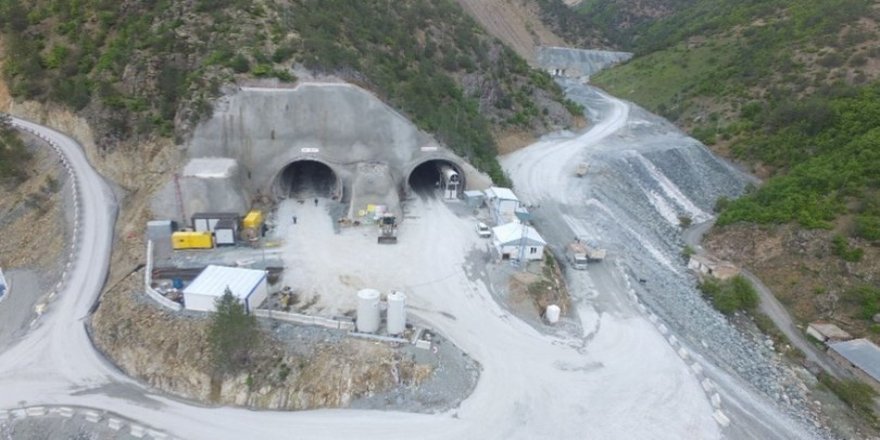 Zigana Tüneli’nde yıl sonu ışık görünecek
