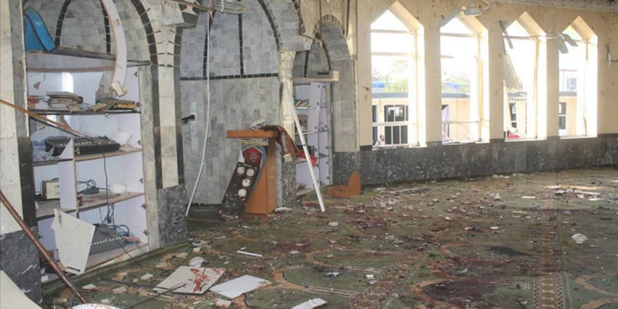 Pakistan'da Şiilere ait camiye düzenlenen intihar saldırısını DEAŞ üstlendi