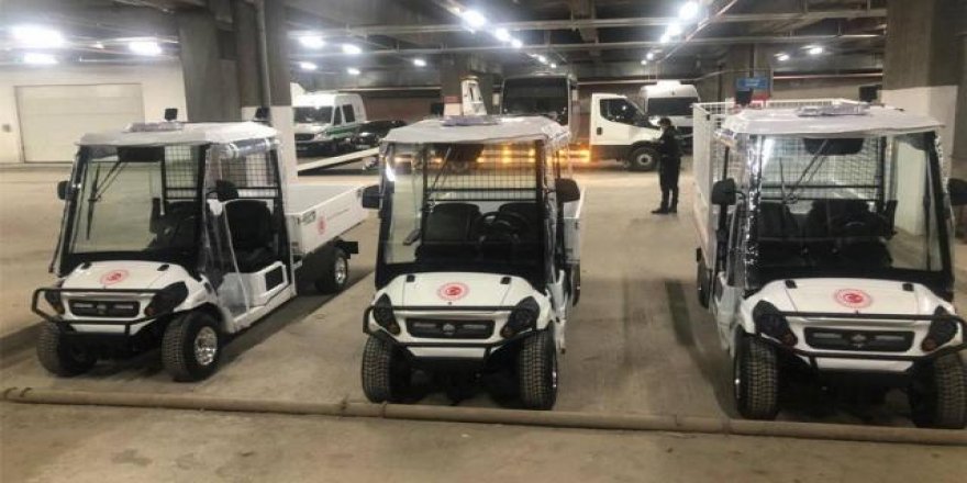 TBMM'de yerli elektrikli mini kamyonetler kullanılmaya başlandı