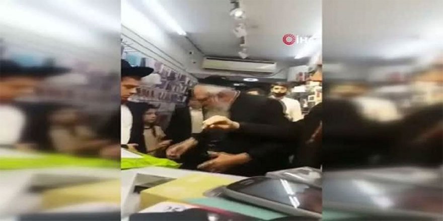 Akıllı telefon satın alan Haredi Yahudi Haham tarafından darp edildi