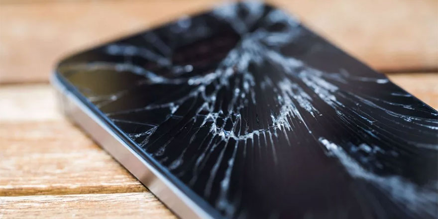 Kendini tamir eden telefon ekranı geliştirildi