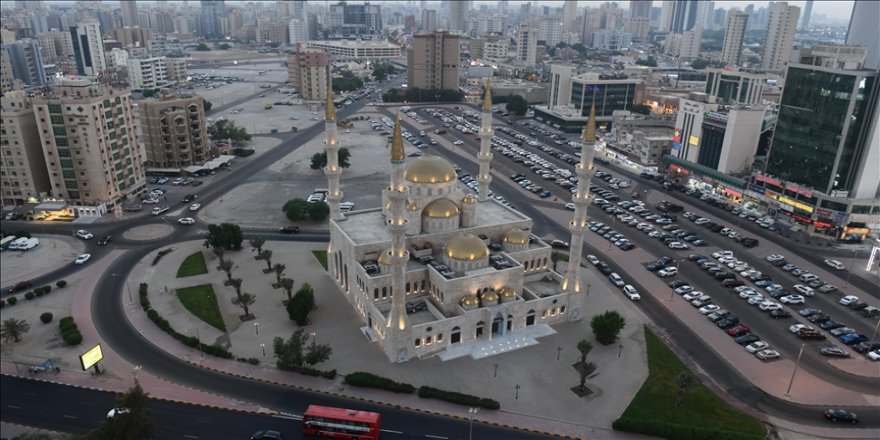 Kuveyt'te inşa edilen Altın Cami, Osmanlı mimarisinden esintiler taşıyor