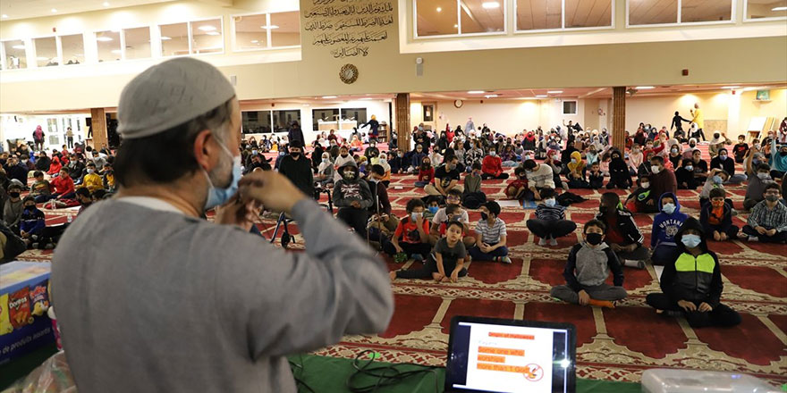 Cadılar Bayramı'na alternatif program: Namaz, tesbihat, dua