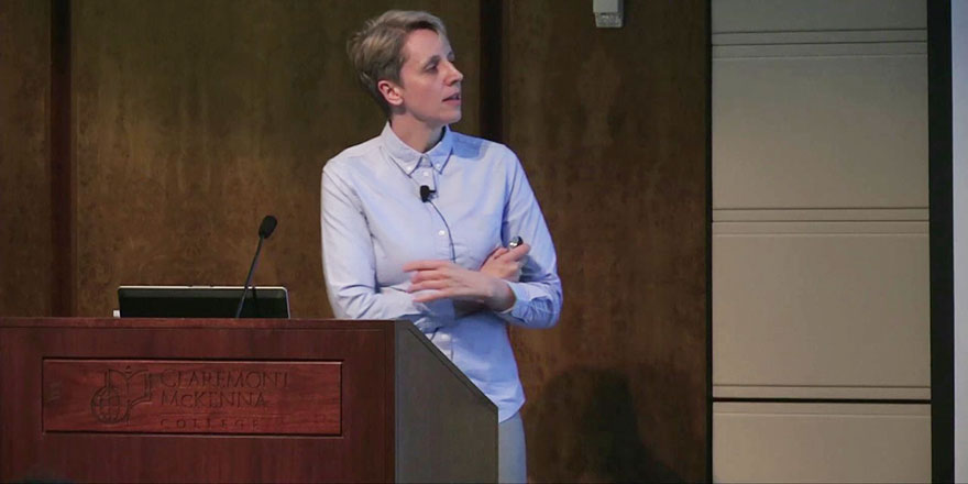 'Cinsiyet sabittir değiştirilemez' diyen profesörü zorla istifa ettirdiler