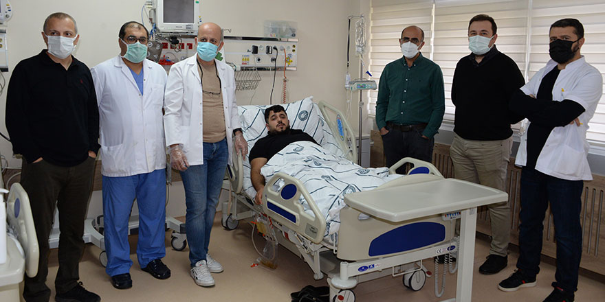 Hayırlı evlat: Annesine böbreğini vermek için 5 ayda 35 kilo zayıfladı