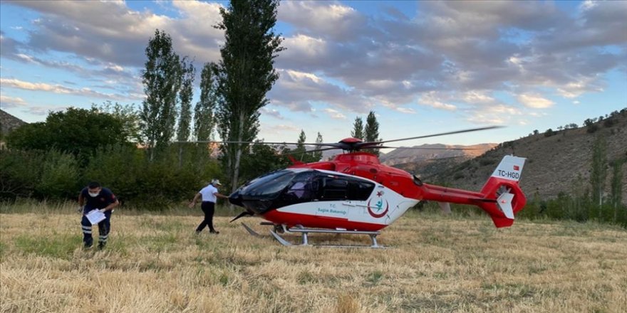 Ankara'da ambulans helikopter kalp krizi geçiren hasta için havalandı