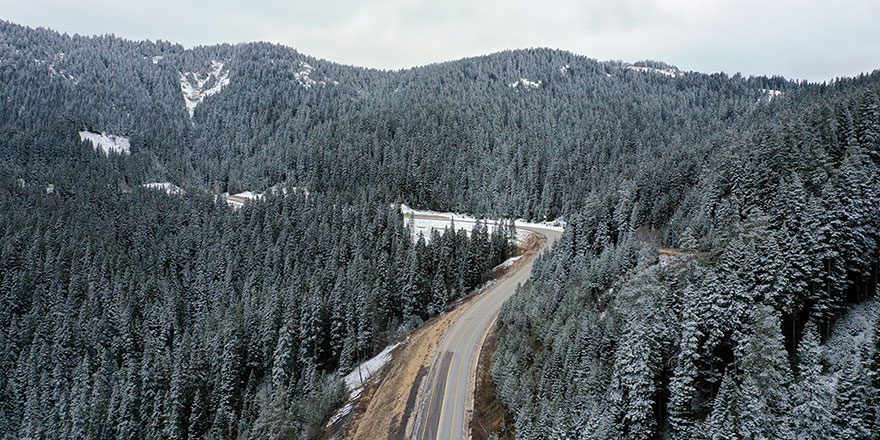 Ilgaz Dağı beyaza büründü