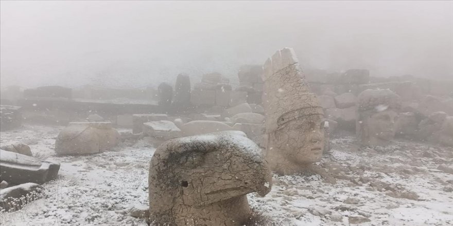 Nemrut Dağı Ören Yeri'ni geçen yıl 171 bin kişi gezdi
