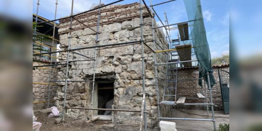 Osmanlı dönemi türbelerinde restorasyon çalışmaları başladı