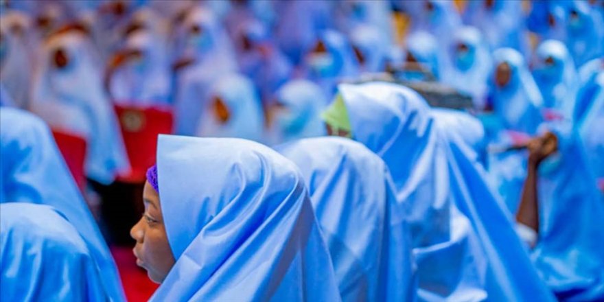 Nijerya'da okullarda başörtüsü tartışması bitmiyor