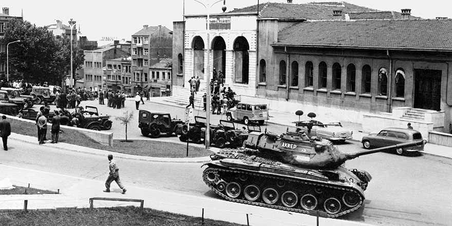 27 Mayıs darbesinde zarar gören 370 kişiye tazminat