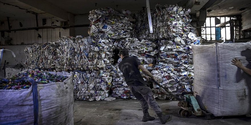 Bu yıl 7,4 milyon ton plastik atığın geri dönüştürülmesi bekleniyor