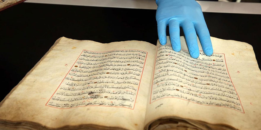 Tokat'ta lise kütüphanesinde el yazması 2 Kur'an-ı Kerim bulundu