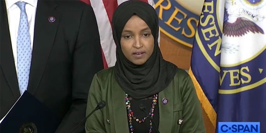 'Başörtümü çıkarmamı asla beklemeyin”