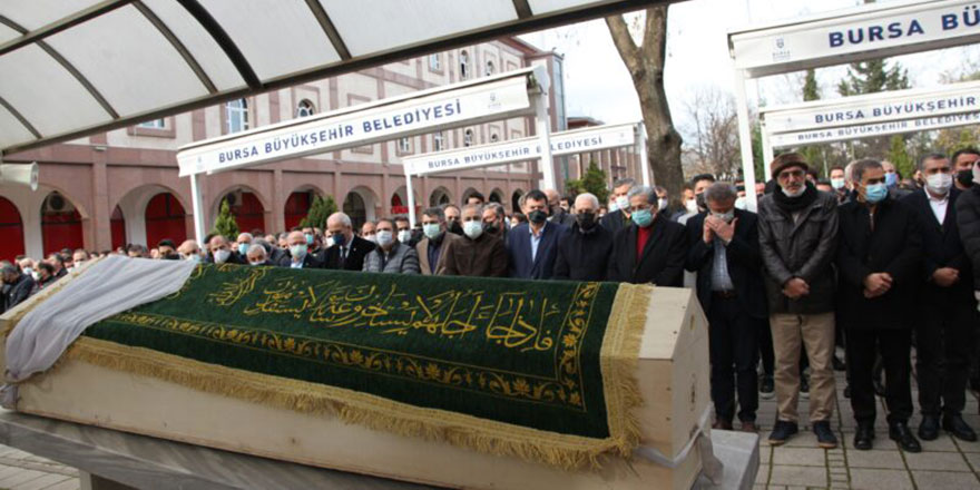 Hacı Remziye Bakgör dualarla ebedi aleme uğurlandı