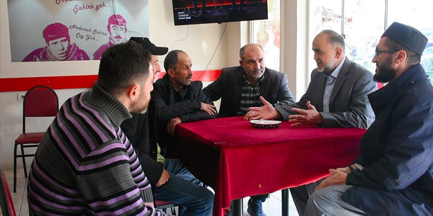 Cami imamları 'sokaklara inelim' sözü ile esnafla buluşuyor