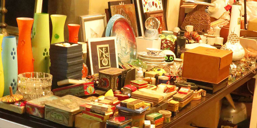 Antika tutkunları mezatta buluşuyor: "Sizin çöpünüz başkasının hazinesi olabiliyor"