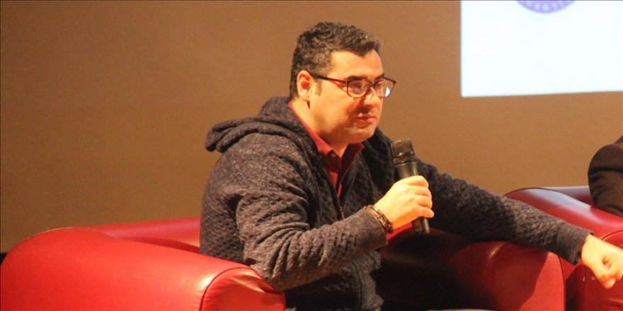 Enver Aysever'e "dini değerleri aşağılama" suçundan 4 bin 500 lira para cezası