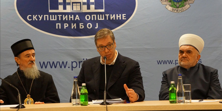 Sırbistan Cumhurbaşkanı Vucic, Bosna Hersek'te barışı koruma mesajı verdi