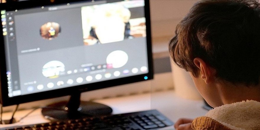 Aile ve Sosyal Hizmetler Bakanlığı 'Çocukları Dijital Tehlikelerden Koruma Rehberi' hazırladı