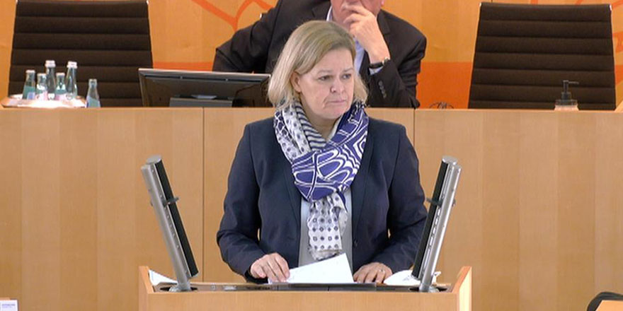 Almanya İçişleri Bakanı: İslam elbette Almanya'ya aittir