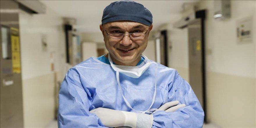 Guinness rekortmeni Doç. Dr. Ali Zırh, 1.000’inci Parkinson ameliyatını yaptı