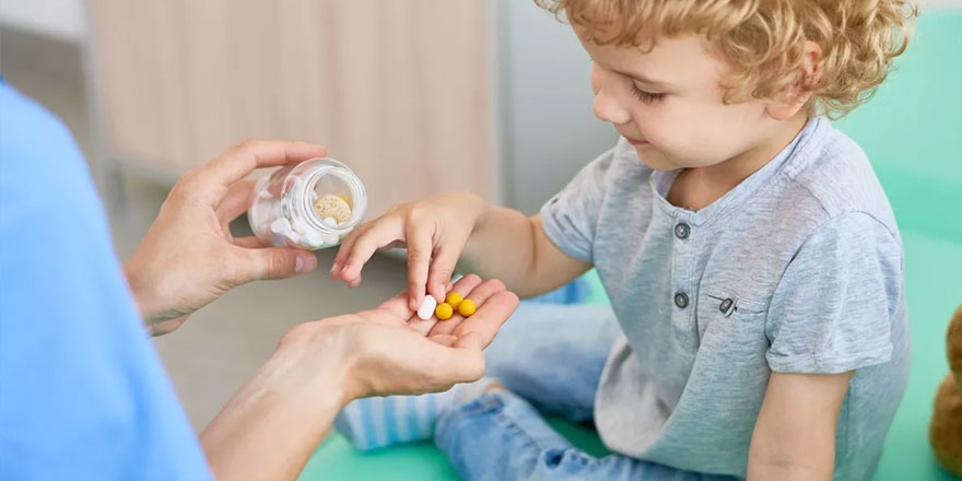 Ekstra verilen vitaminler obeziteye neden olabilir