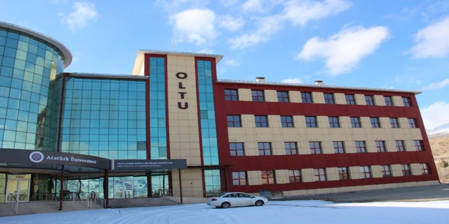 Öğrencilerden üniversiteye 'Fakülte taşınmasın' davası